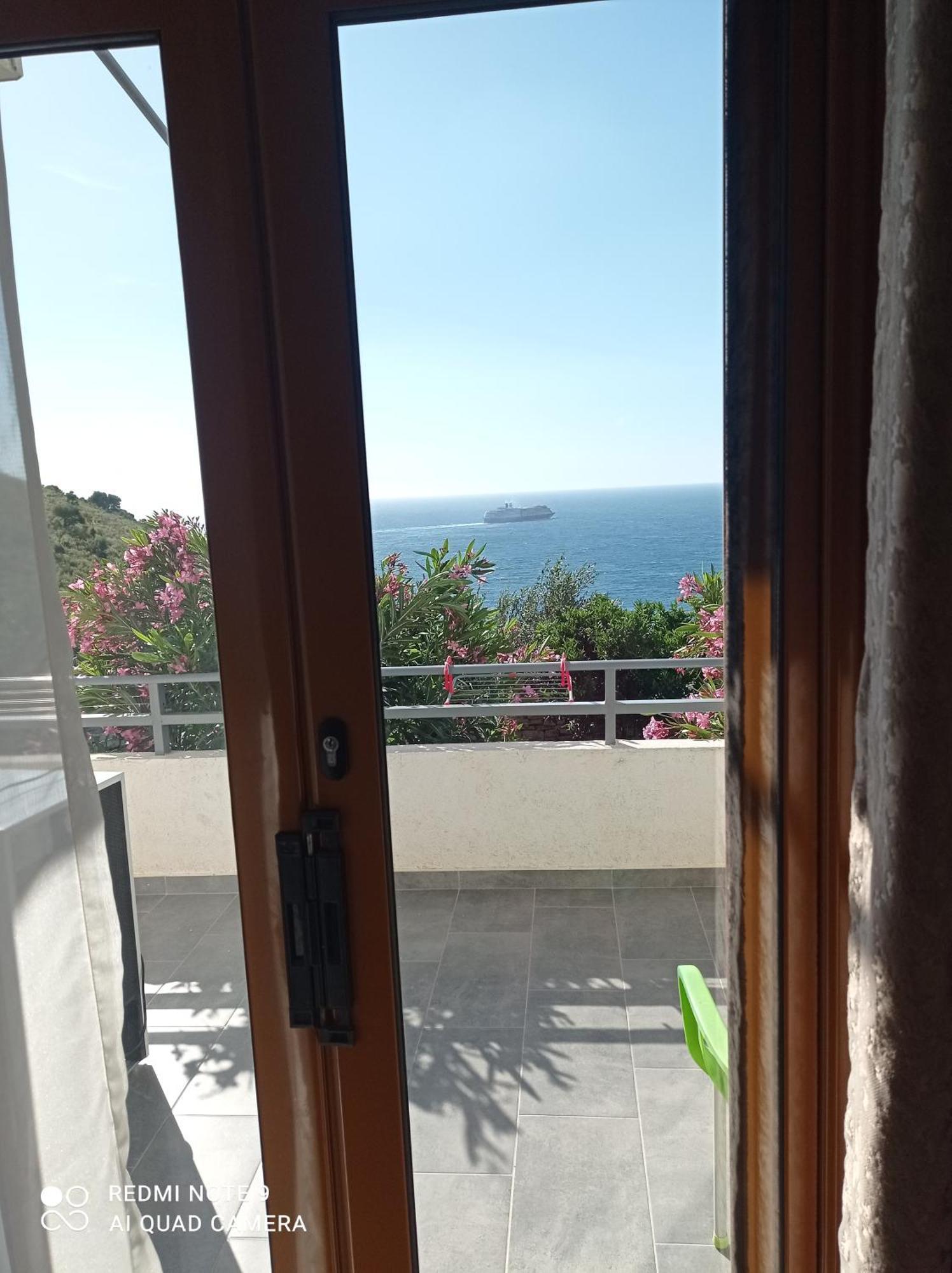 Ferienwohnung Amar Seaside Ksamil Exterior foto